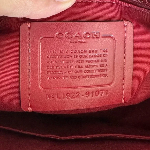 Coach Rowan Purse - Picture 3 of 7